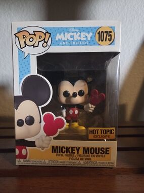 Funko POP! Mickey Mouse With Mickey Ice Cream- Hot Topic Exclusive